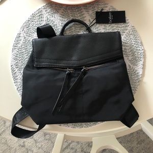 Botkier back pack